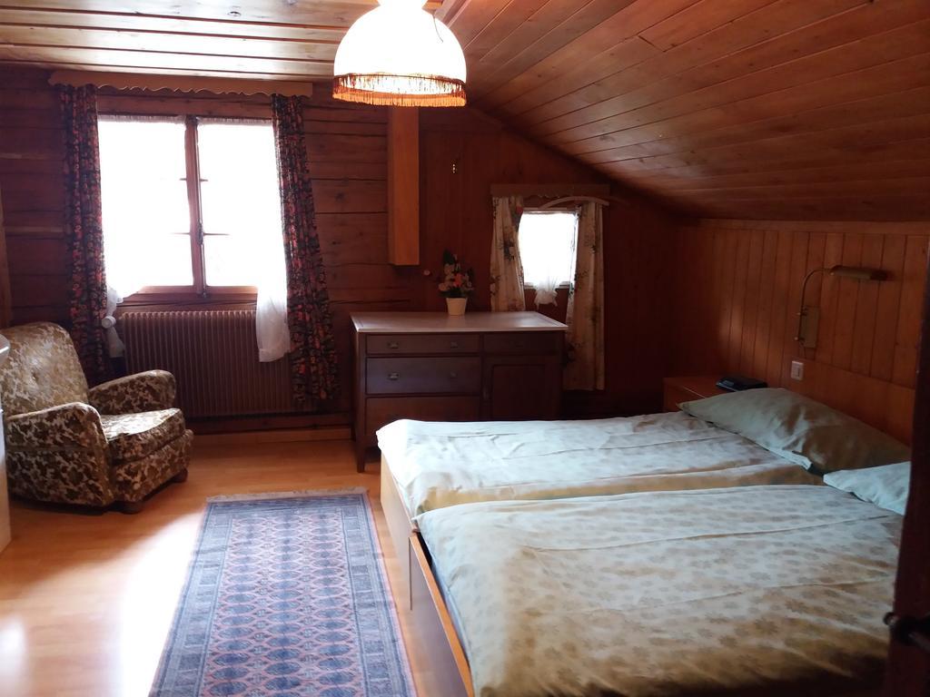 Hotel Du Chamois L'Etivaz ภายนอก รูปภาพ
